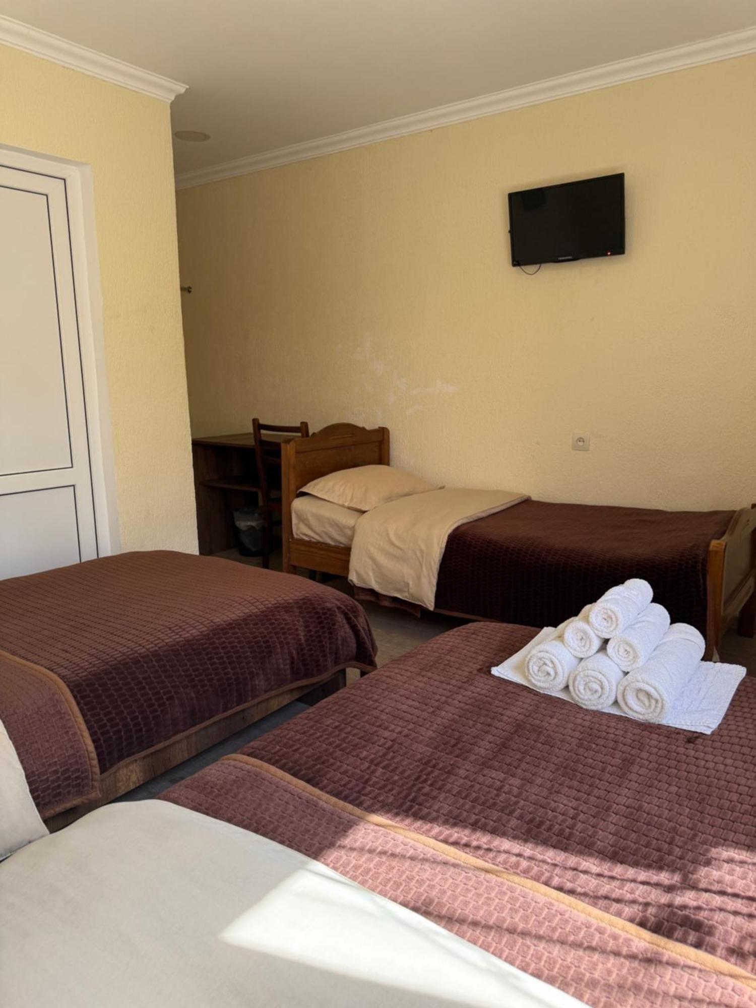 Hotel Villa Eniseli Eksteriør billede